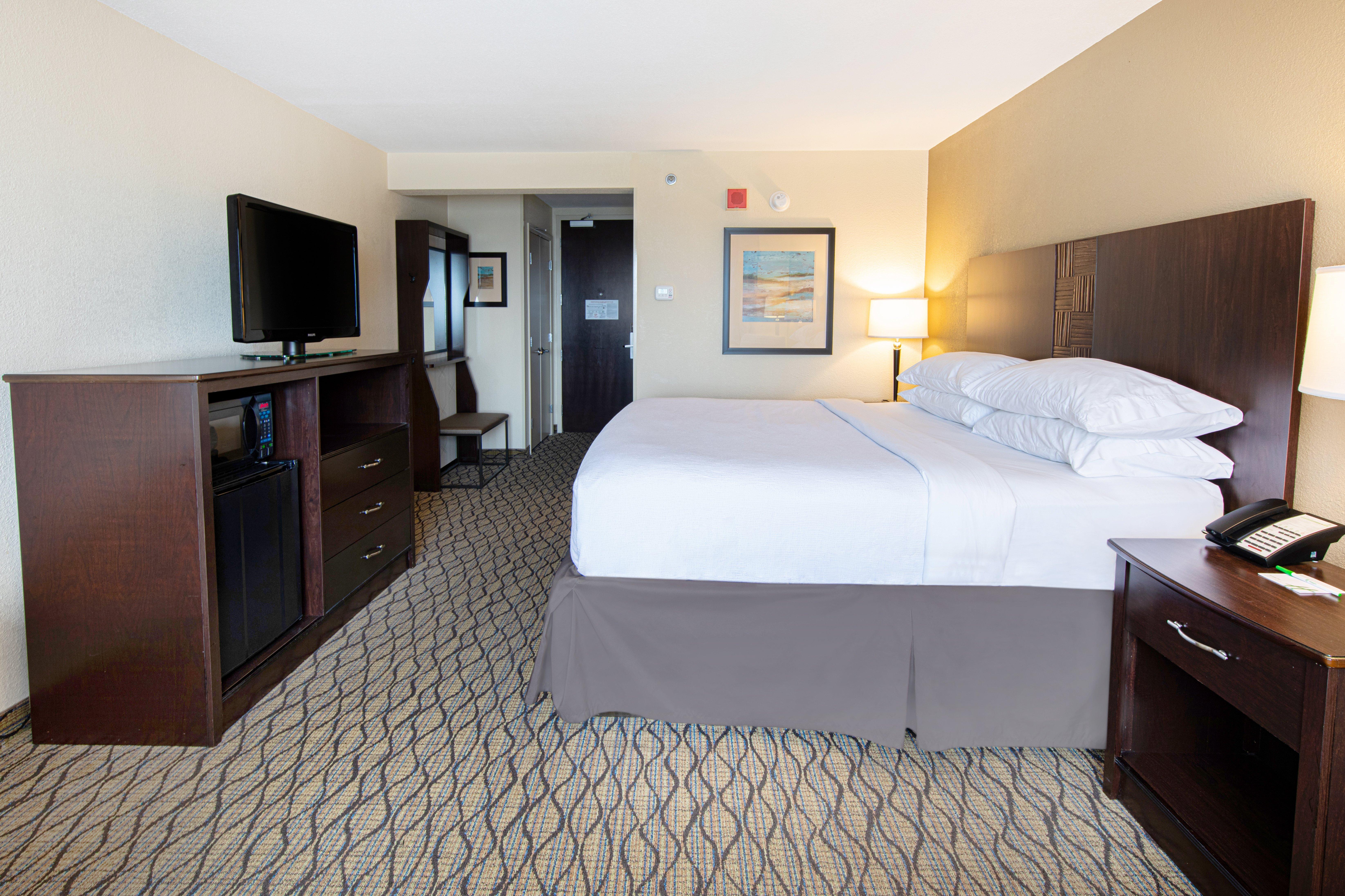 St. Louis Airport West Earth By Ihg Hotel 3*