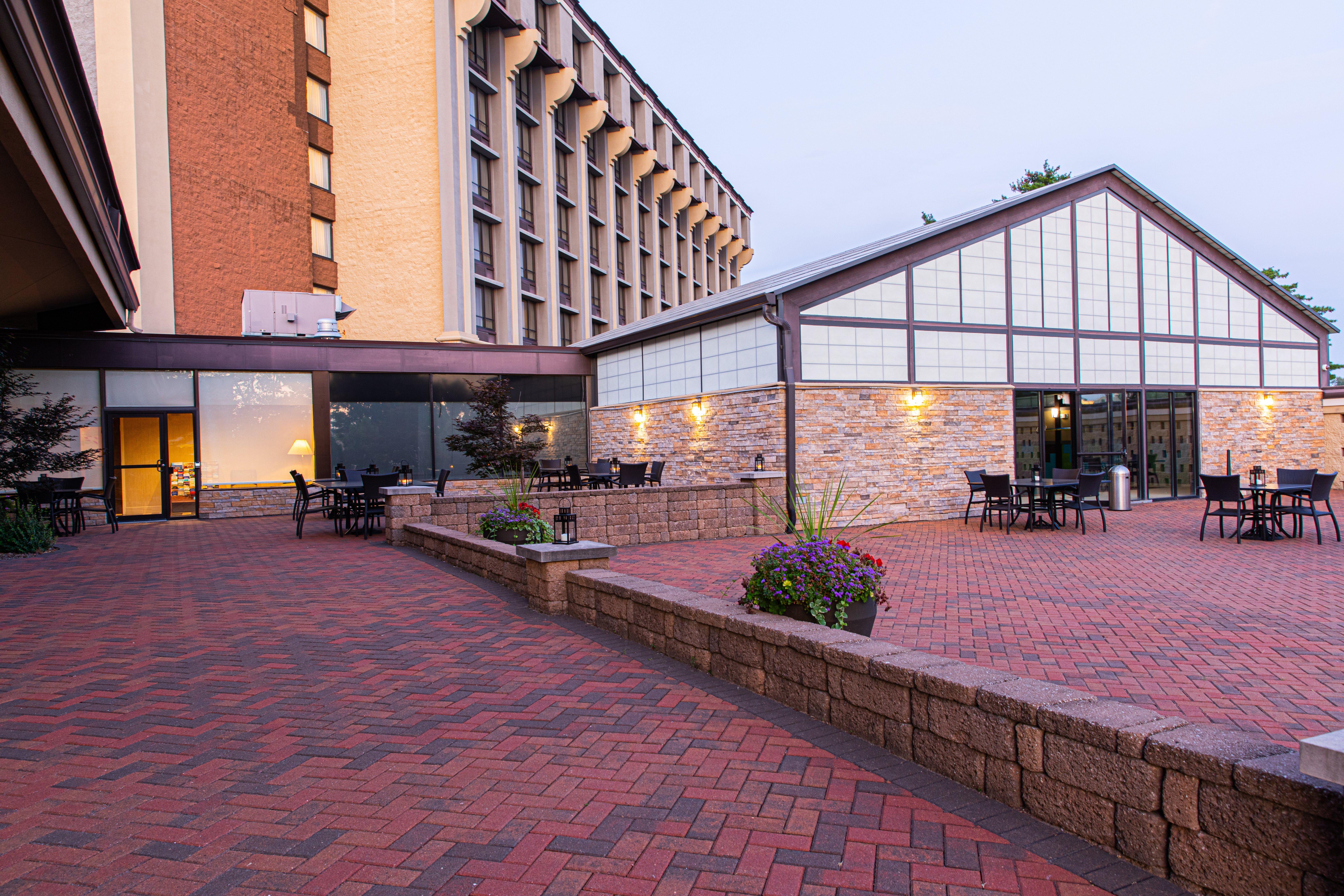 St. Louis Airport West Earth By Ihg 3* Earth City